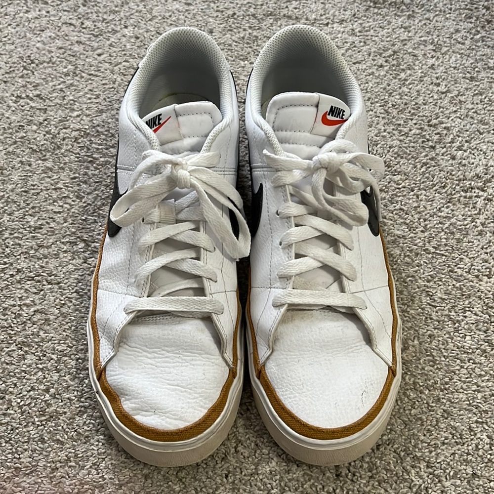 Nike shoes